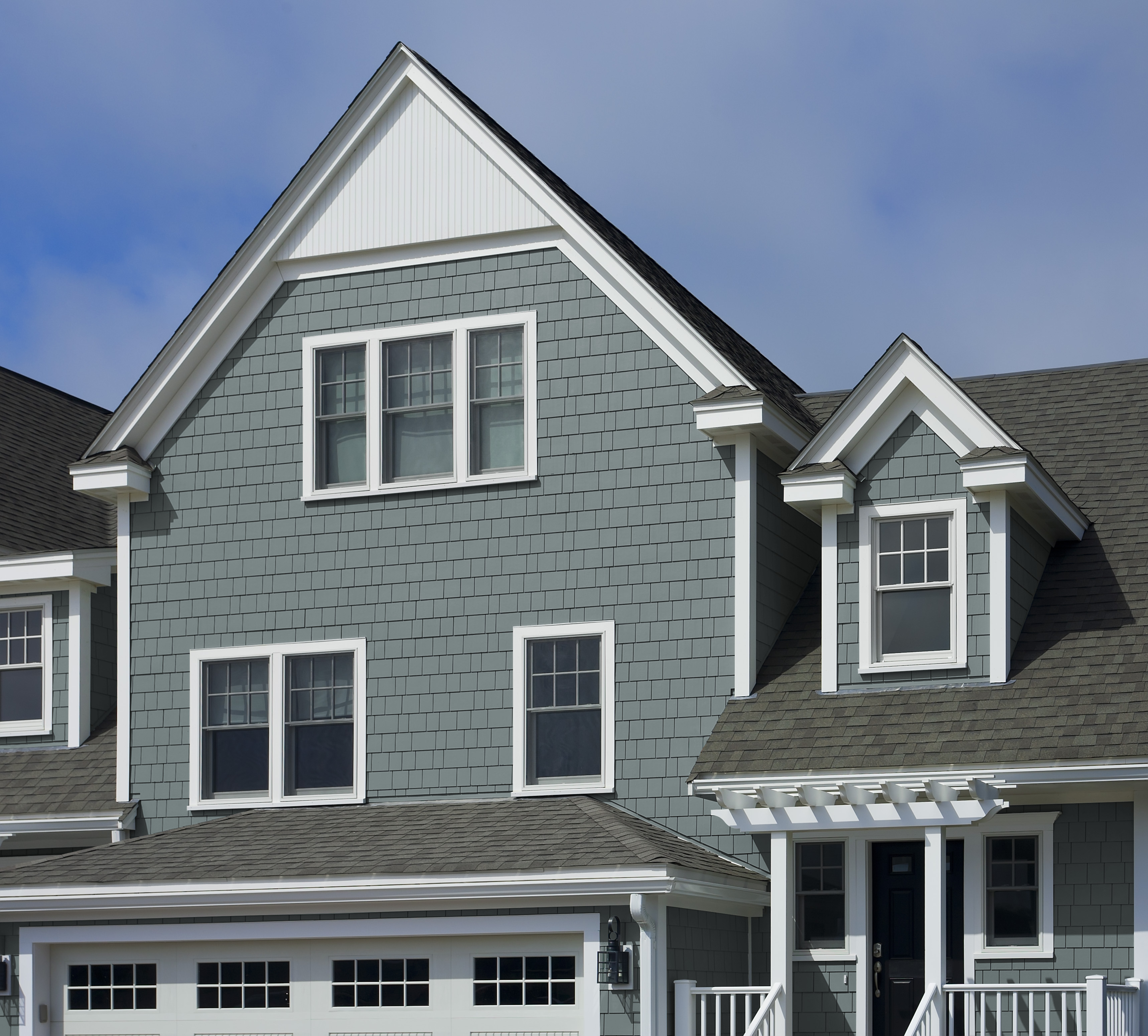 Main 11 - HARDIE TRIM HZ5 0.75 IN. X 2.5 IN. X 12 FT. STATEMENT COLLECTION NIGHT GRAY FIBER CEMENT SMOOTH BATTEN TRIM BOARD - Arlington Coal & Lumber