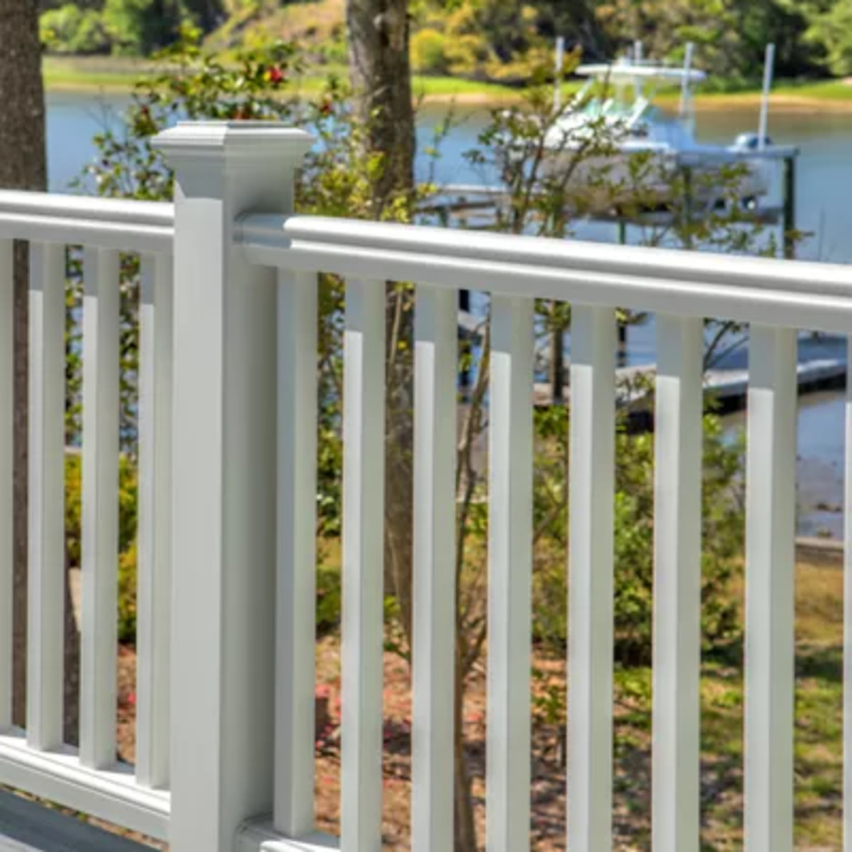 Main 2 - 8-ft Transcend Accessory Infill Kit for Square Composite Balusters - Horizontal - Classic White Full Span - Arlington Coal & Lumber