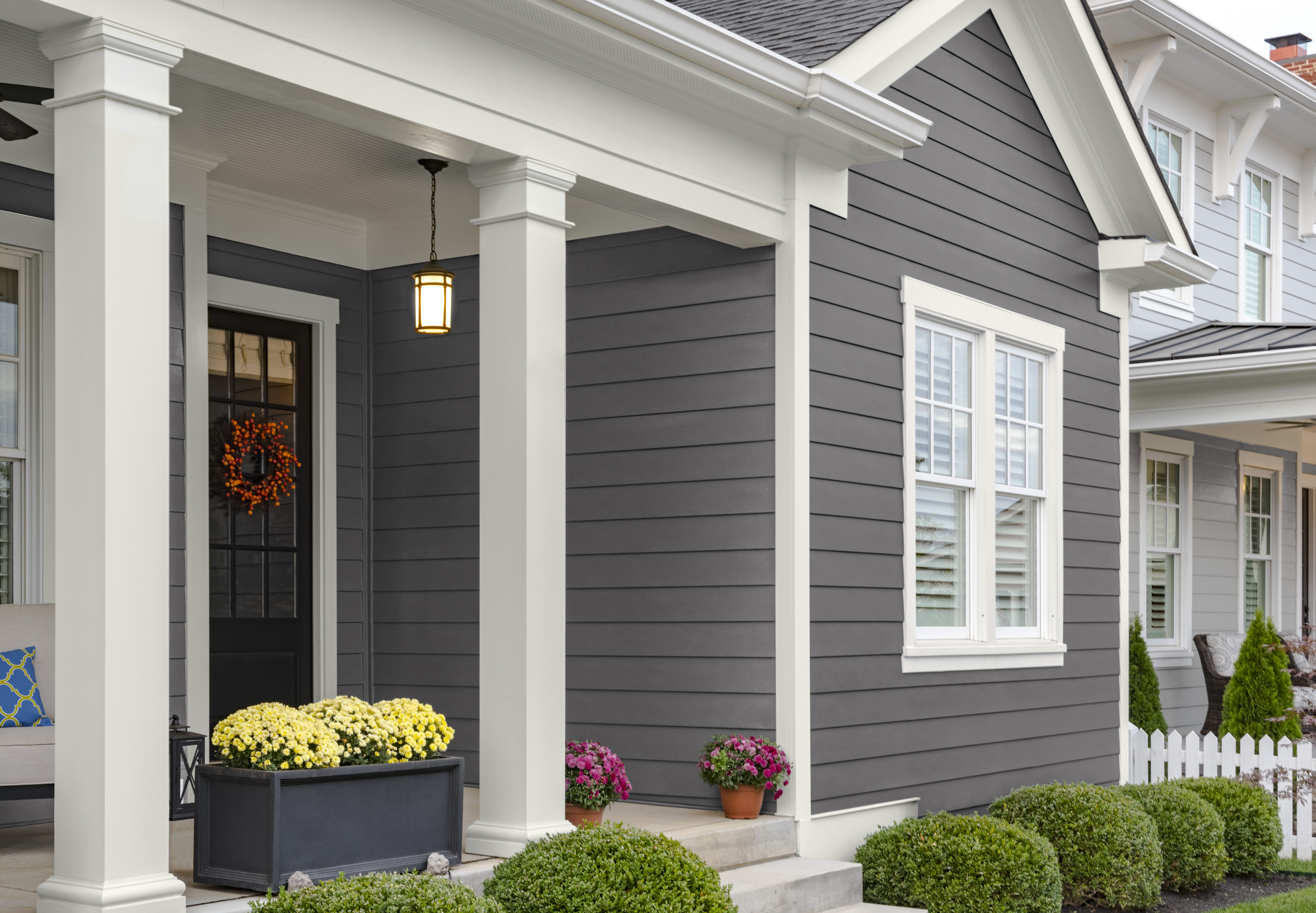 HARDIE PLANK HZ5 6.25 IN. X 144 IN. STATEMENT COLLECTION NIGHT GRAY SMOOTH FIBER CEMENT LAP SIDING - Arlington Coal & Lumber