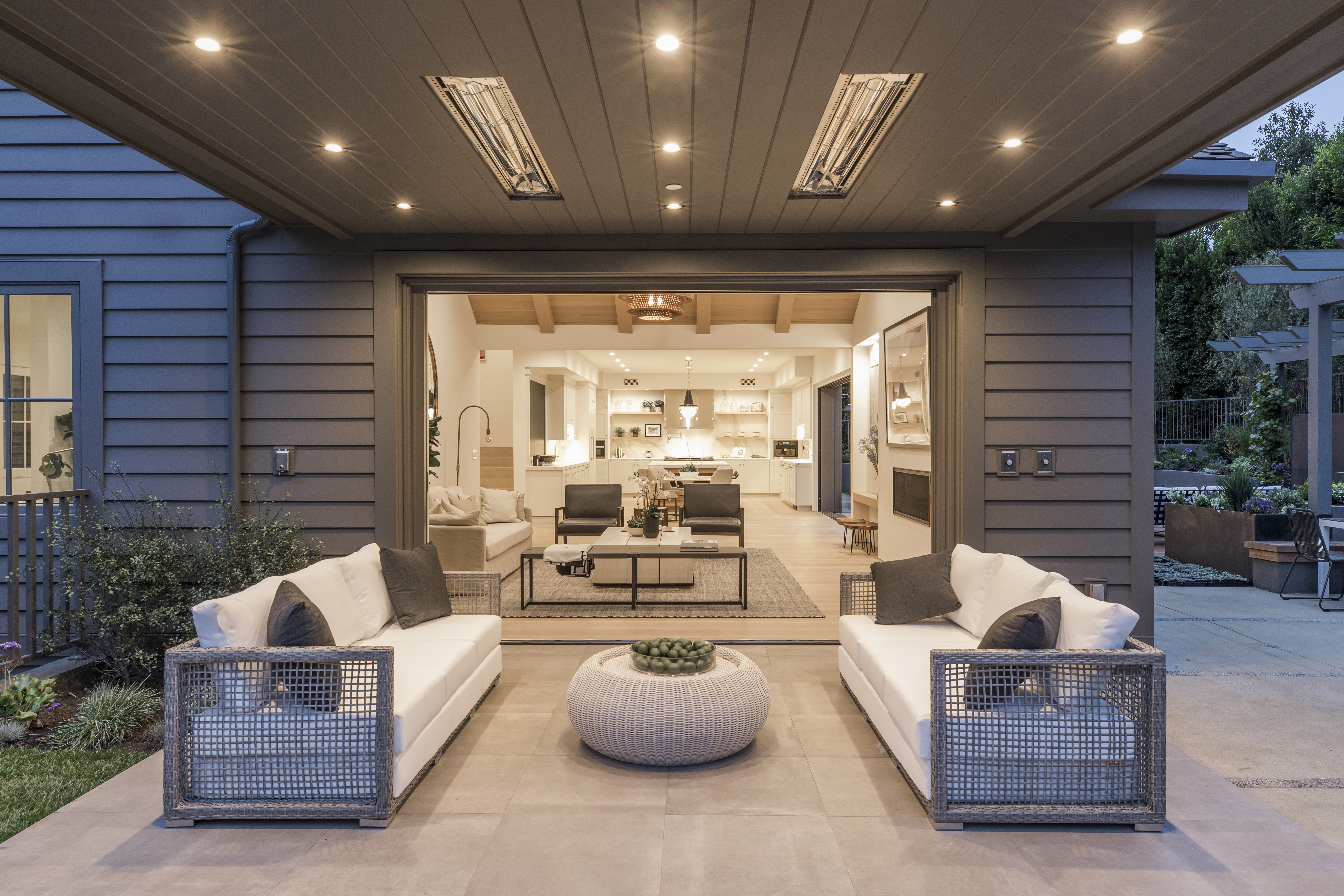 Main 14 - HARDIE PANEL HZ5 48 IN. X 120 IN. STATEMENT COLLECTION TIMBER BARK SMOOTH FIBER CEMENT PANEL SIDING - Arlington Coal & Lumber