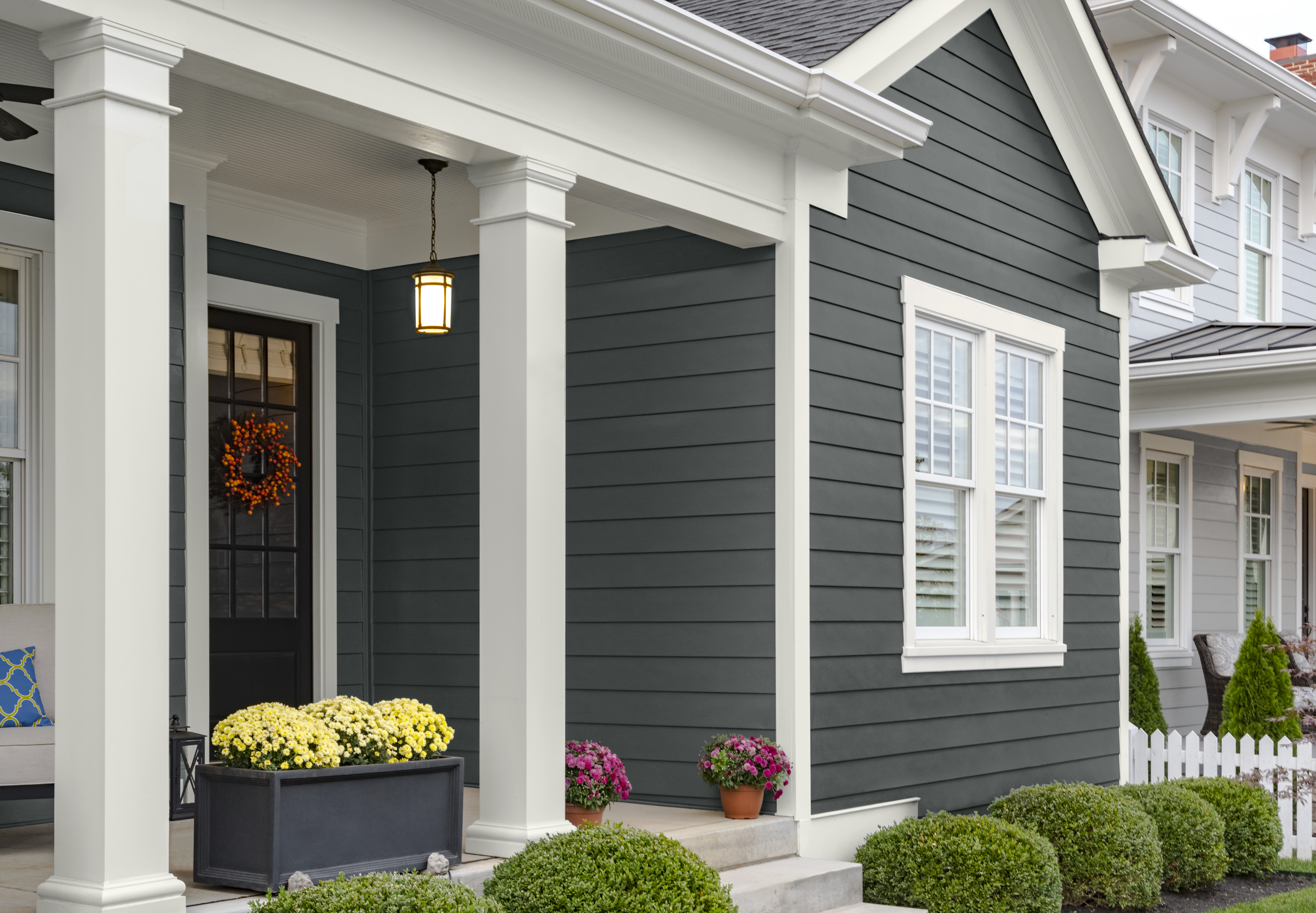 Main 12 - HARDIE PLANK HZ5 6.25 IN. X 144 IN. STATEMENT COLLECTION EVENING BLUE SMOOTH FIBER CEMENT LAP SIDING - Arlington Coal & Lumber