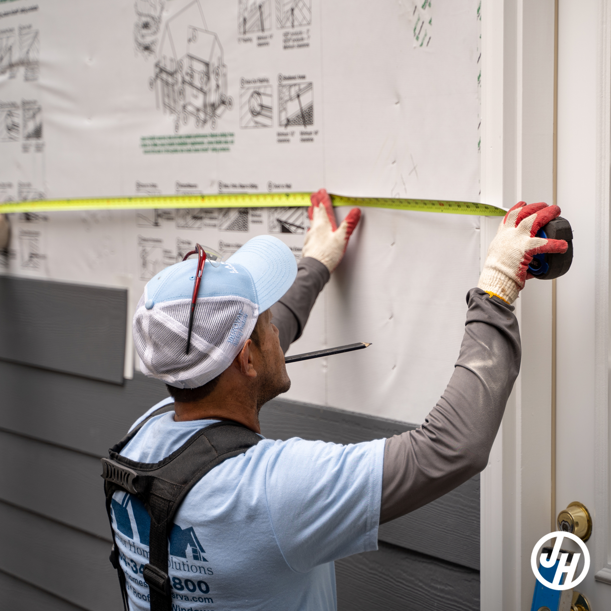 Main 13 - HARDIE PANEL HZ5 48 IN. X 120 IN. PRIMED STUCCO FIBER CEMENT PANEL SIDING - Arlington Coal & Lumber