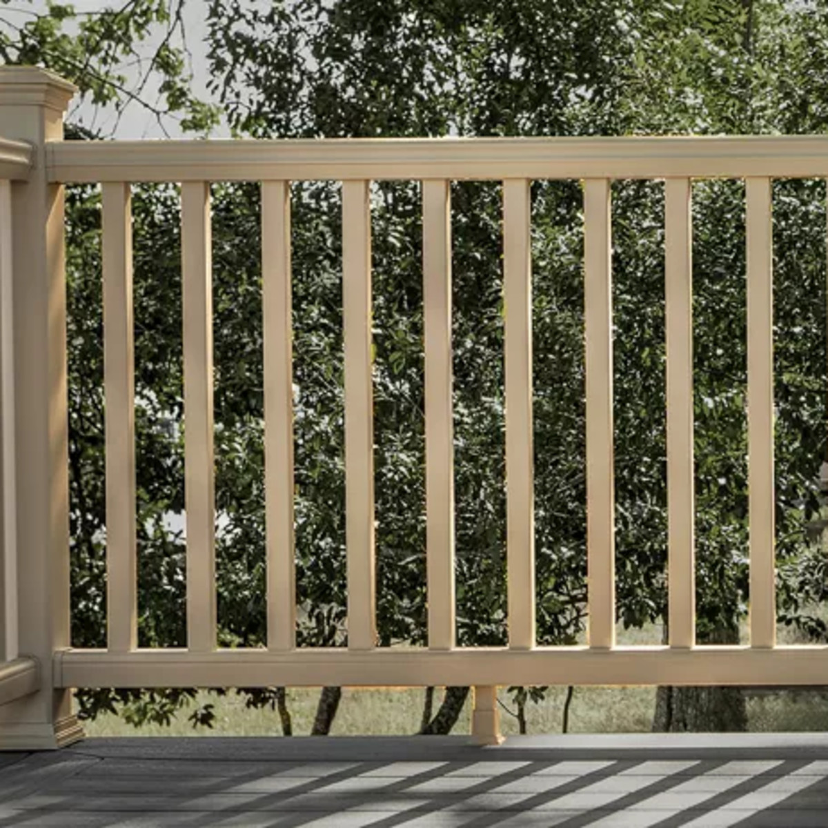 Main 10 - 6-ft Transcend® Crown Top Rail - Classic White Full Span - Arlington Coal & Lumber