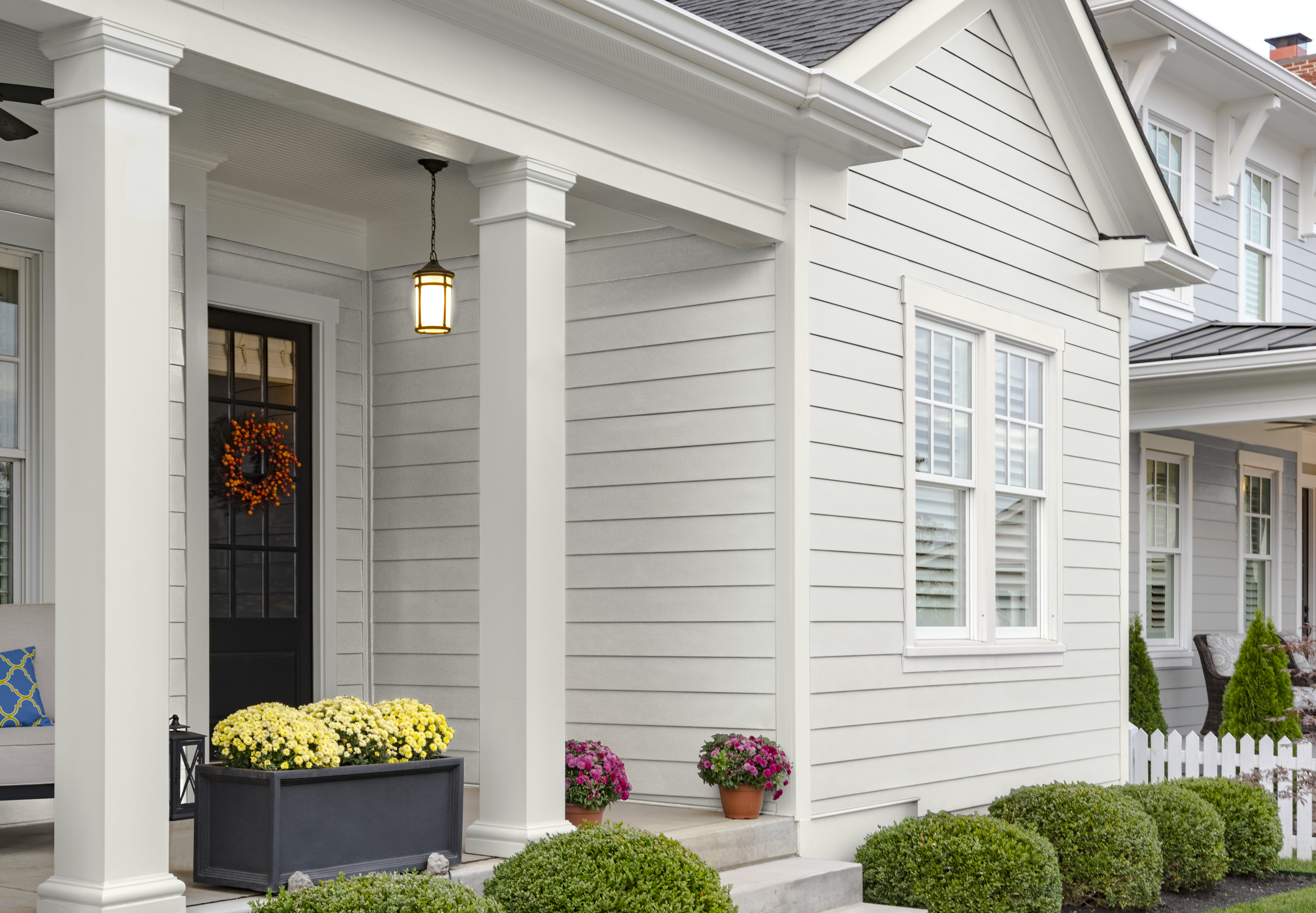 Main 3 - HARDIE PLANK HZ5 5.25 IN. X 144 IN. STATEMENT COLLECTION ARCTIC WHITE SMOOTH FIBER CEMENT LAP SIDING - Arlington Coal & Lumber