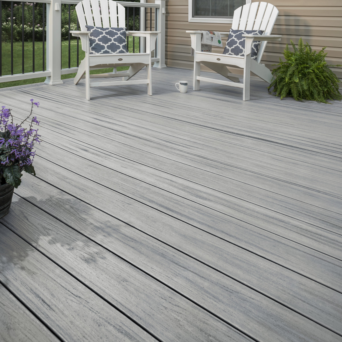 Main 21 - 12 FT TREX TRANSCEND LINEAGE DECK BOARDS BISCAYNE - Arlington Coal & Lumber