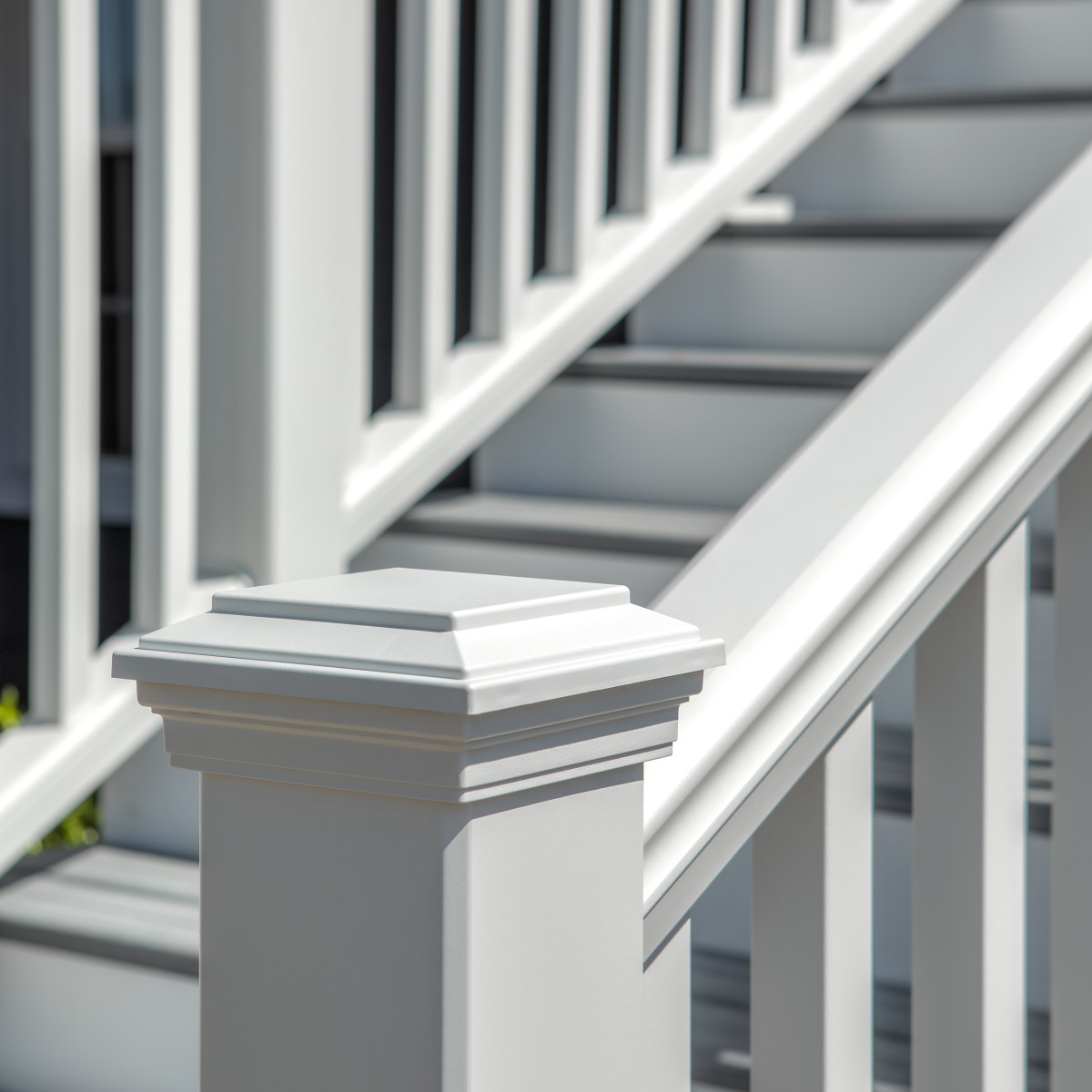 Main 16 - 8-ft Transcend® Universal Top or Bottom Rail  - Charcoal Black Full Span - Arlington Coal & Lumber