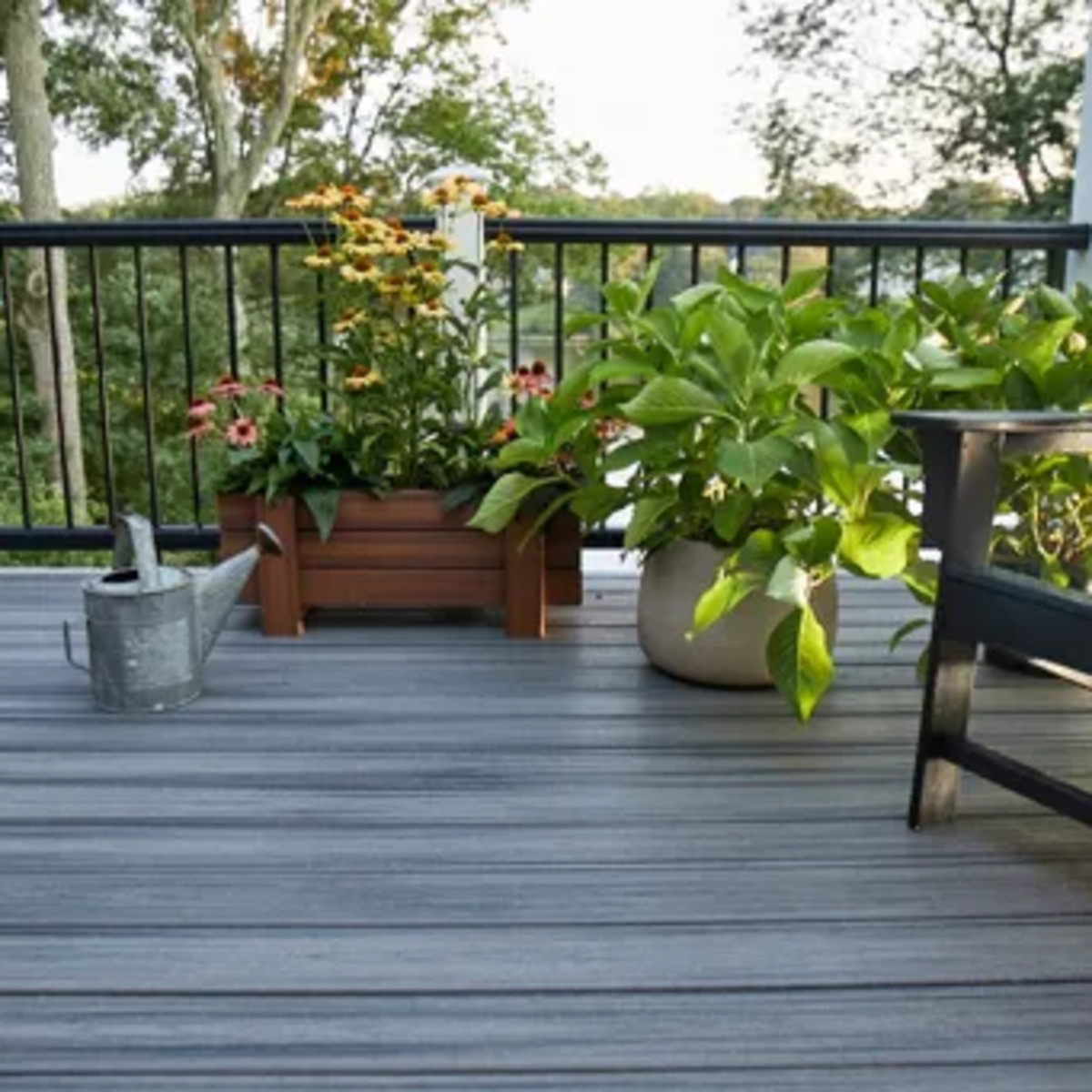 Main 13 - 8-ft x 36-in Transcend Cocktail Stair Rail Kit with Round Aluminum Balusters - Classic White Full Span - Arlington Coal & Lumber