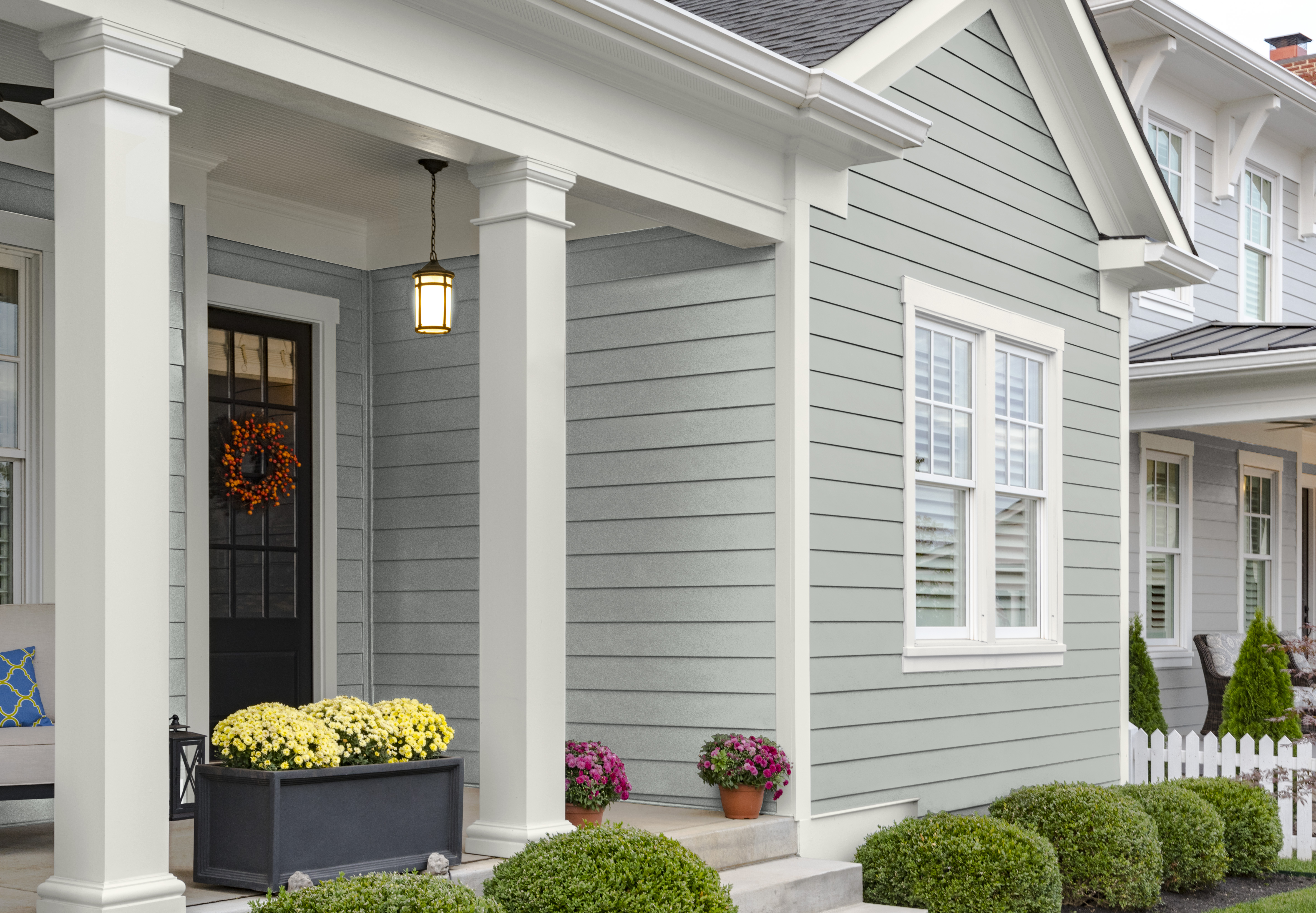 Main 12 - HARDIE PLANK HZ5 6.25 IN. X 144 IN. STATEMENT COLLECTION KHAKI BROWN SMOOTH FIBER CEMENT LAP SIDING - Arlington Coal & Lumber